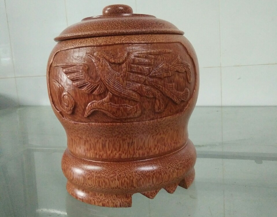 Bình giữ ấm trà gỗ dừa điêu khắc rồng phụng
