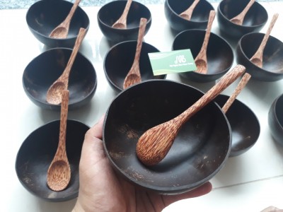 Bát gáo dừa 20k mua 10 tặng 1