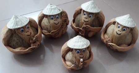 Khỉ Đội Nón Lá Trái Dừa Mỹ Nghệ