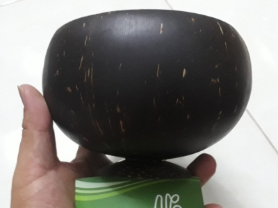 Tô bát gáo dừa có đế